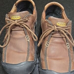 KEEN Brown Leather Men’s Slip-On Lace Shoes